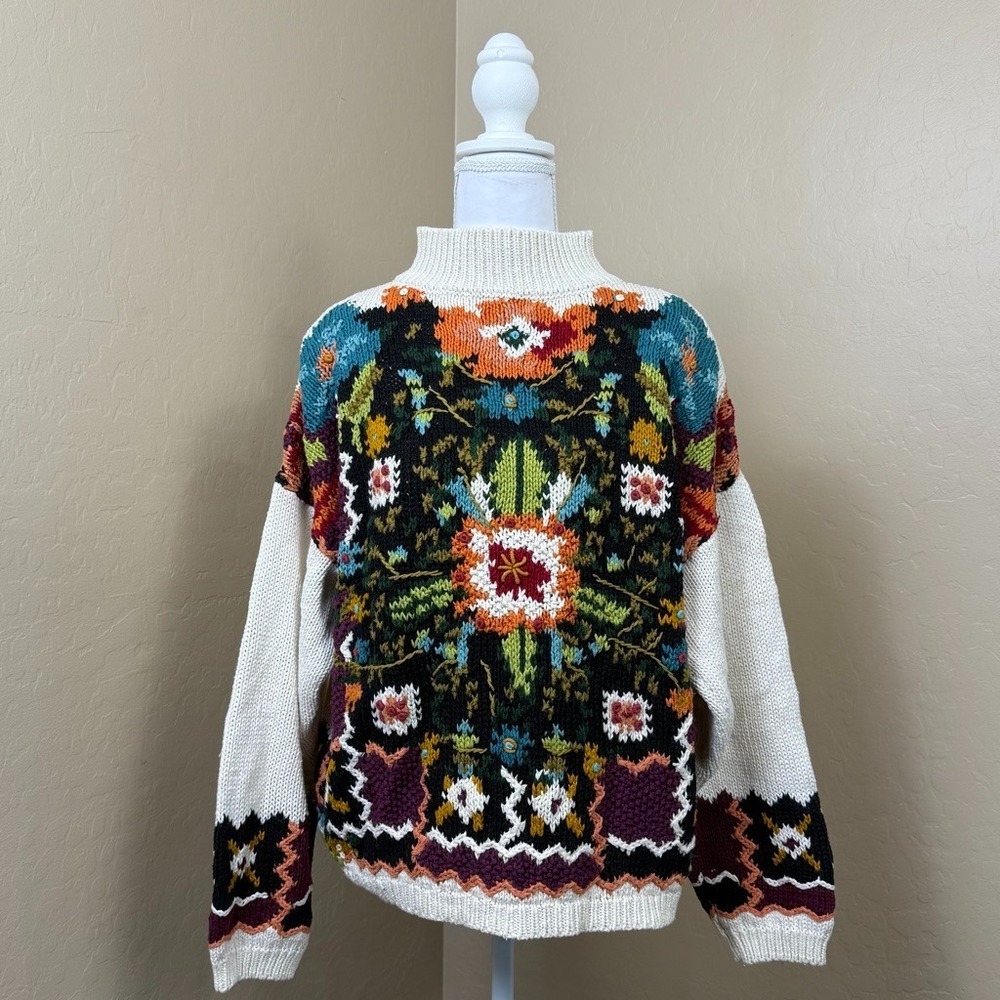 Vintage 90s Cullinane Hand Knit Sweater M Floral Ramie Cotton Cottagecore Artsy